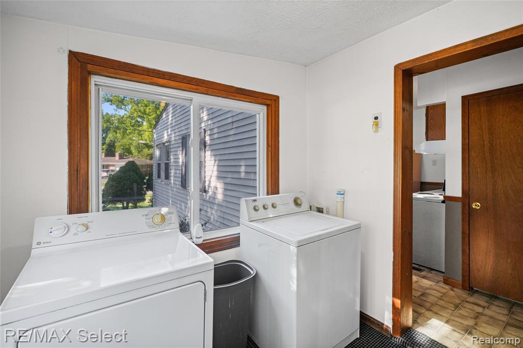 406 E Vienna Street, Clio, MI 48420 — Photo 33