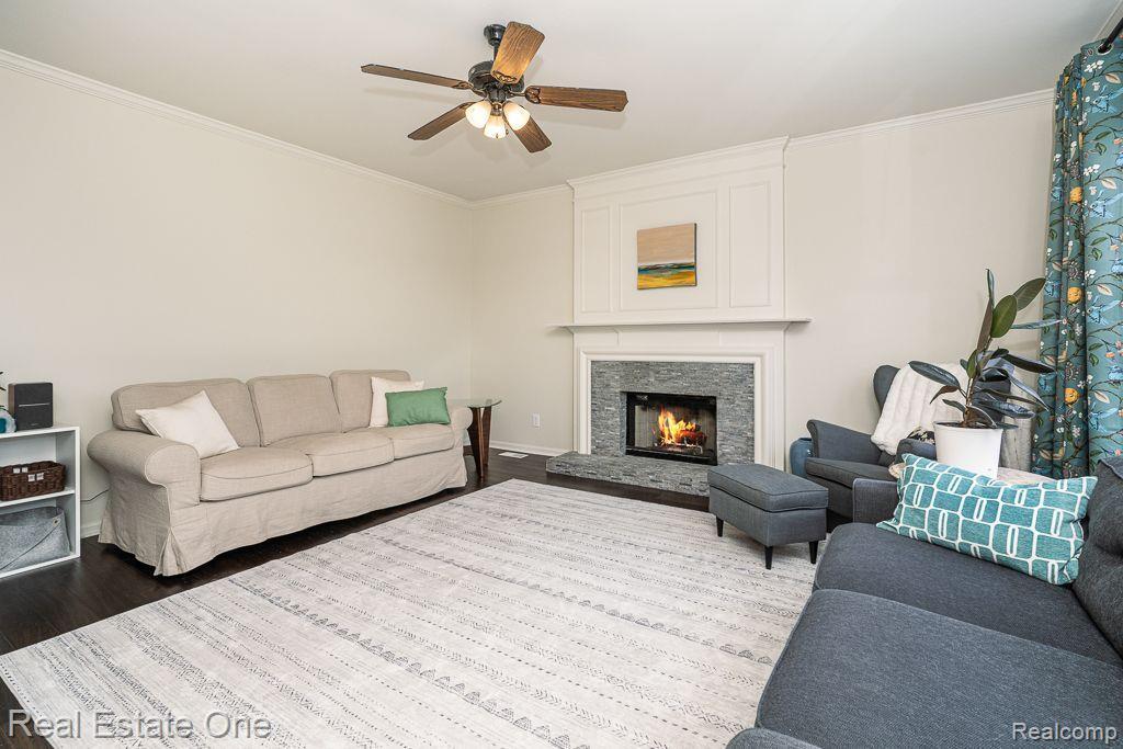 743 Caribou Court, Rochester, MI 48307 — Photo 19