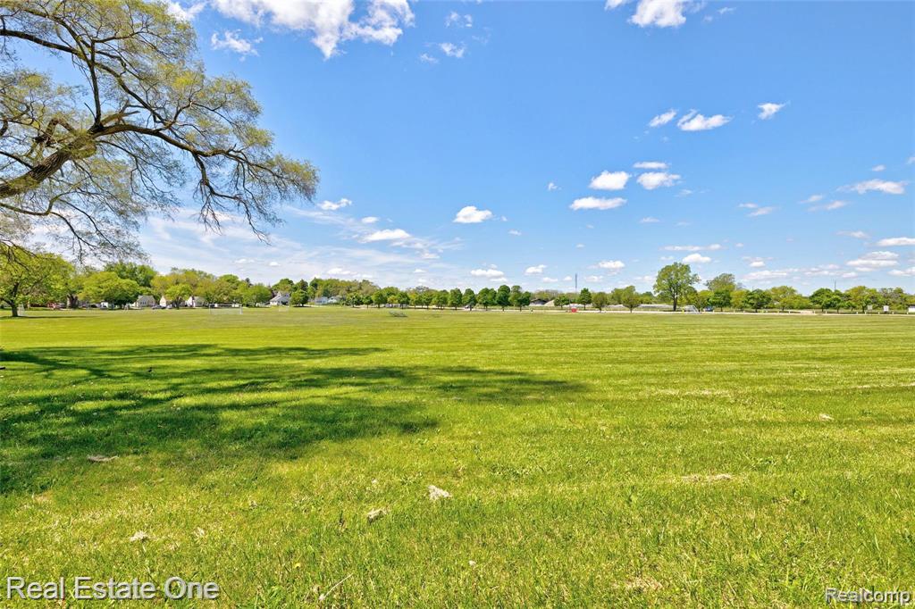 86 Marquette Street, Pontiac, MI 48342 — Photo 44