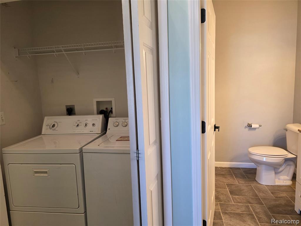 8130 Autumn Woods Trail, Ypsilanti, MI 48198 — Photo 20