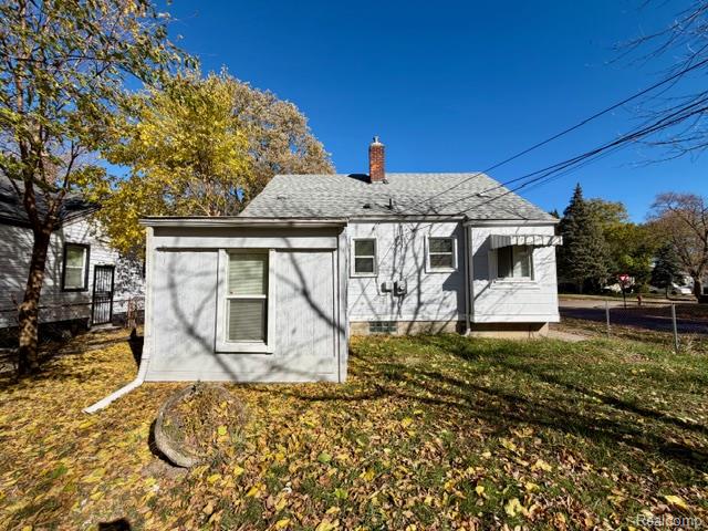 18808 Kingsville Street, Harper Woods, MI 48225 — Photo 5