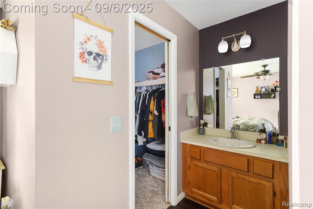 48 Rosebud Lane, Mount Clemens, MI 48043 — Photo 13