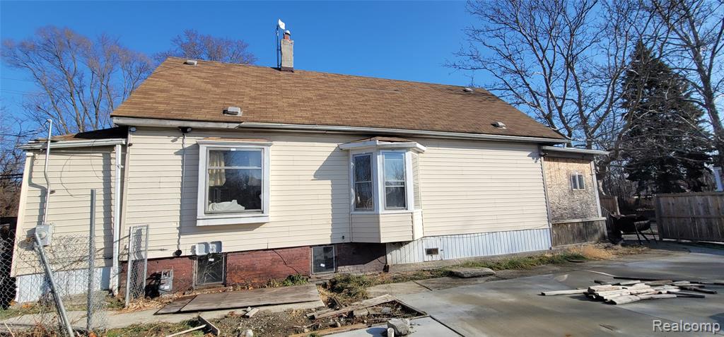 987 E PHILADELPHIA Street, Detroit, MI 48211 — Photo 7