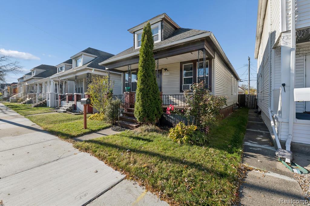 11609 Saint Aubin Street, Hamtramck, MI 48212 — Photo 3