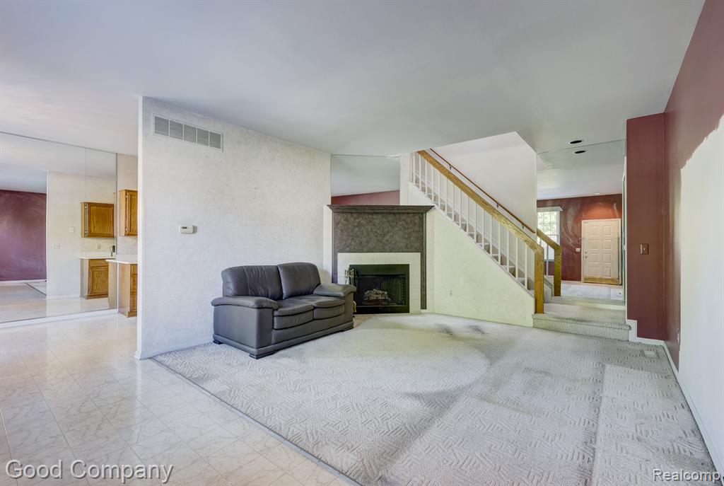 7354 Birkshire, West Bloomfield, MI — Photo 2