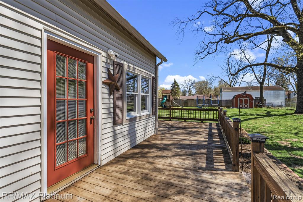 315 S West Street, Fenton, MI 48430 — Photo 43