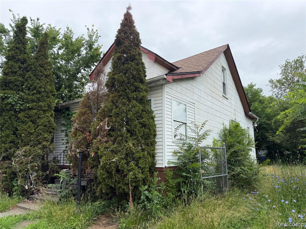 8647 ELLSWORTH Street, Detroit, MI 48238 — Photo 2