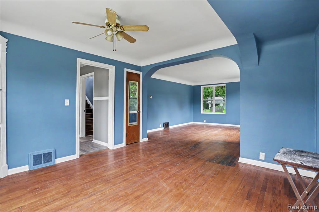 5388 Davison Road, Lapeer, MI 48446 — Photo 38