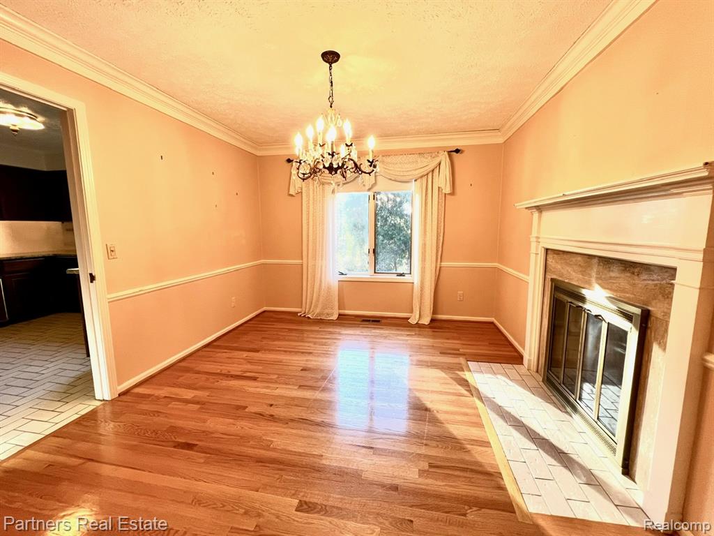 5618 Mountain Road, Brighton, MI 48116 — Photo 7