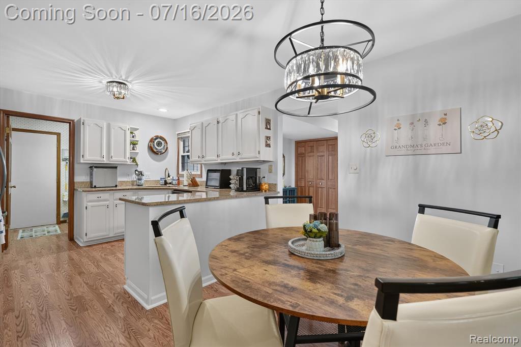 808 Maplewood Court, Brighton, MI 48116 — Photo 16