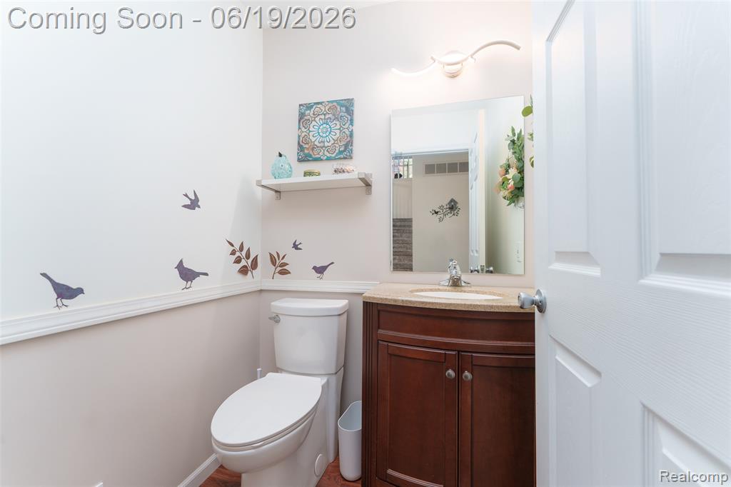 1021 Calpernia, Wixom, MI 48393 — Photo 15
