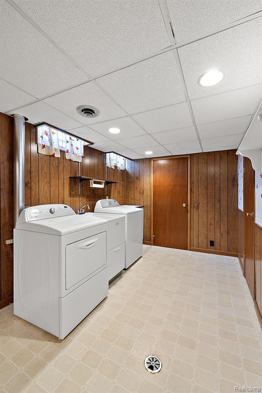 4126 BERKSHIRE Road, Royal Oak, MI 48073 — Photo 28