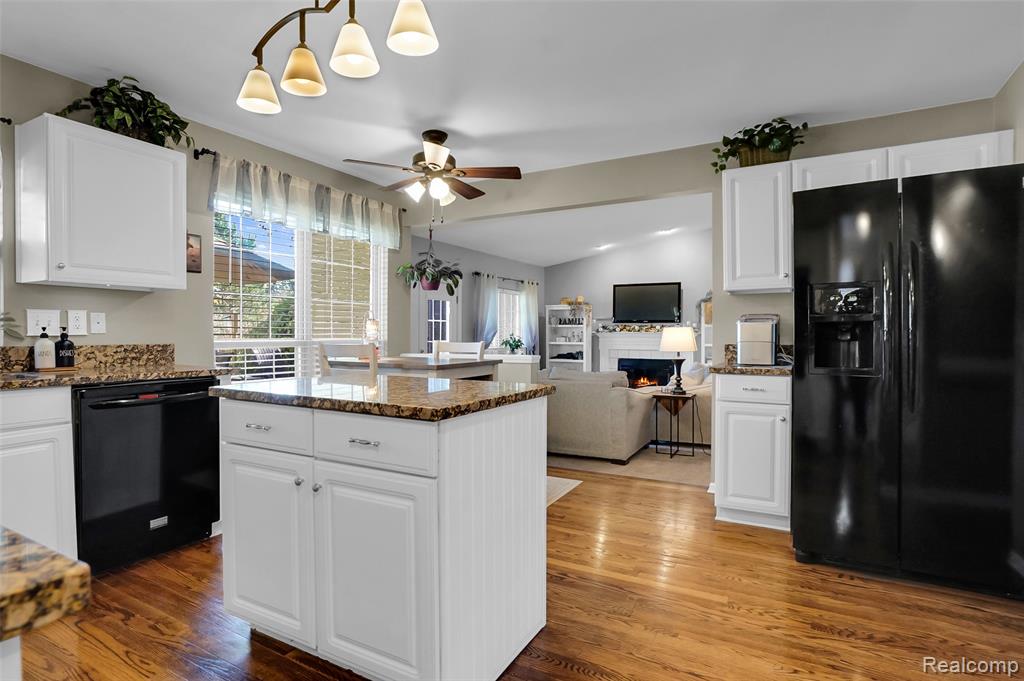 942 Westbrooke Drive, South Lyon, MI 48178 — Photo 14