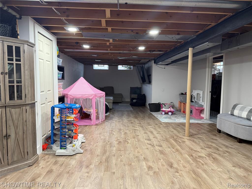 41617 Clayton Street, Clinton Twp, MI 48038 — Photo 14