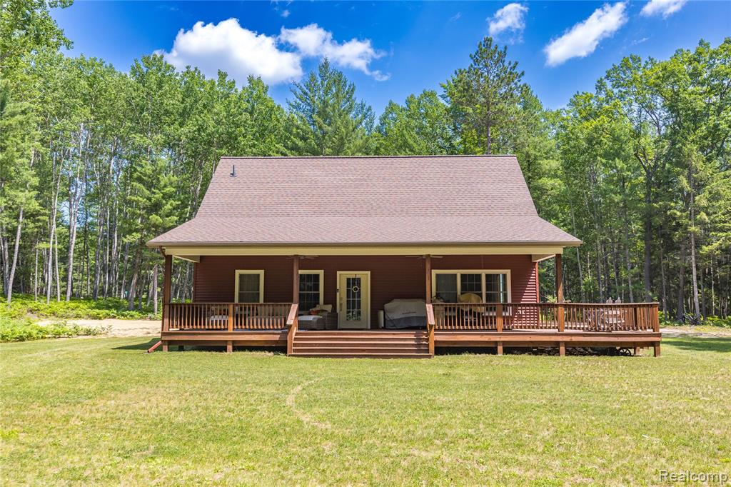 4345 Brenda Court, MI 48656 — Photo 6