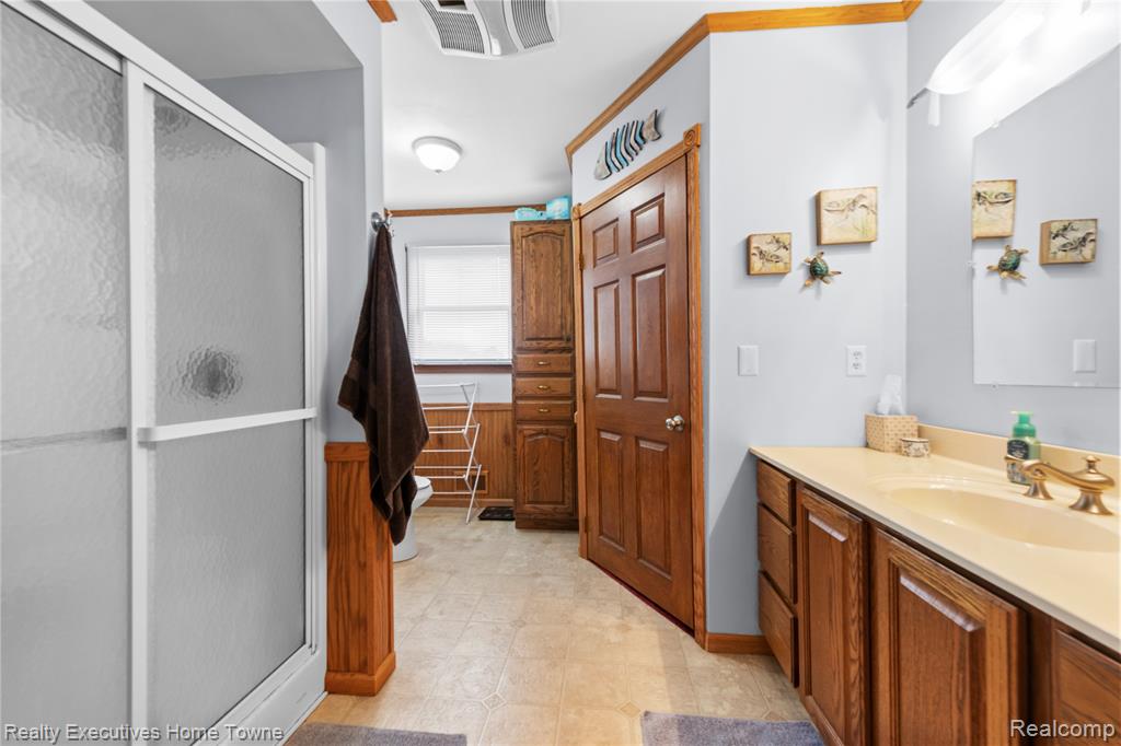 12060 Speaker Road, Yale, MI 48097 — Photo 24