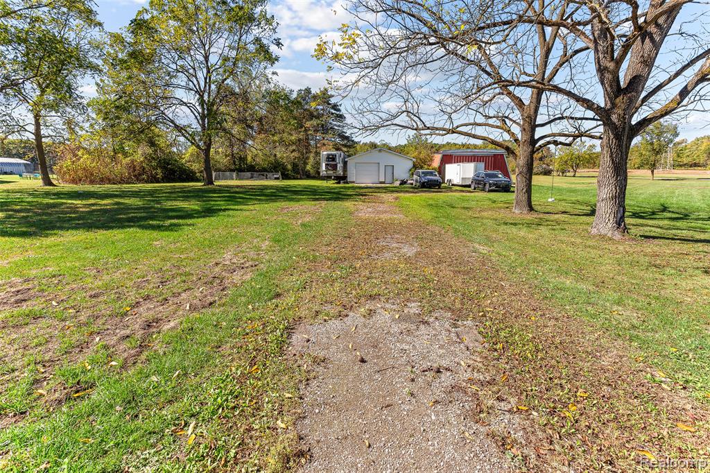 23364 Clark road Road, Belleville, MI 48111 — Photo 35