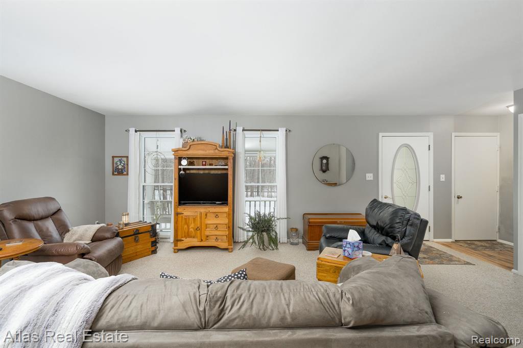 11396 Hill Road, Goodrich Vlg, MI — Photo 7