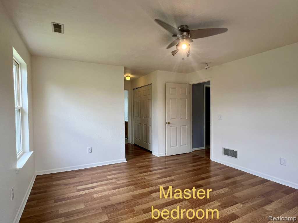 1245 Heatherwood Lane, Ann Arbor, MI 48108 — Photo 14