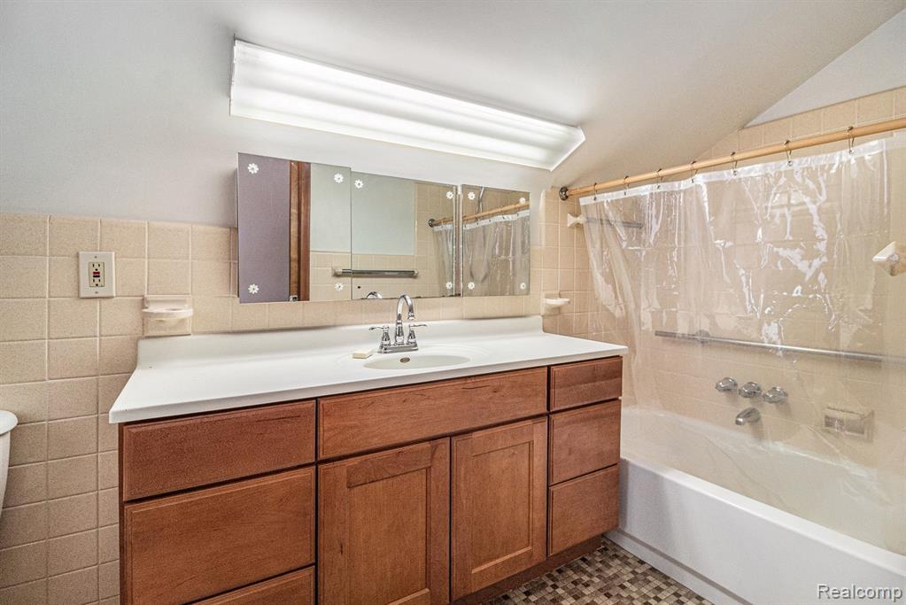 4402 Roosevelt Boulevard, Dearborn Heights, MI 48125 — Photo 19