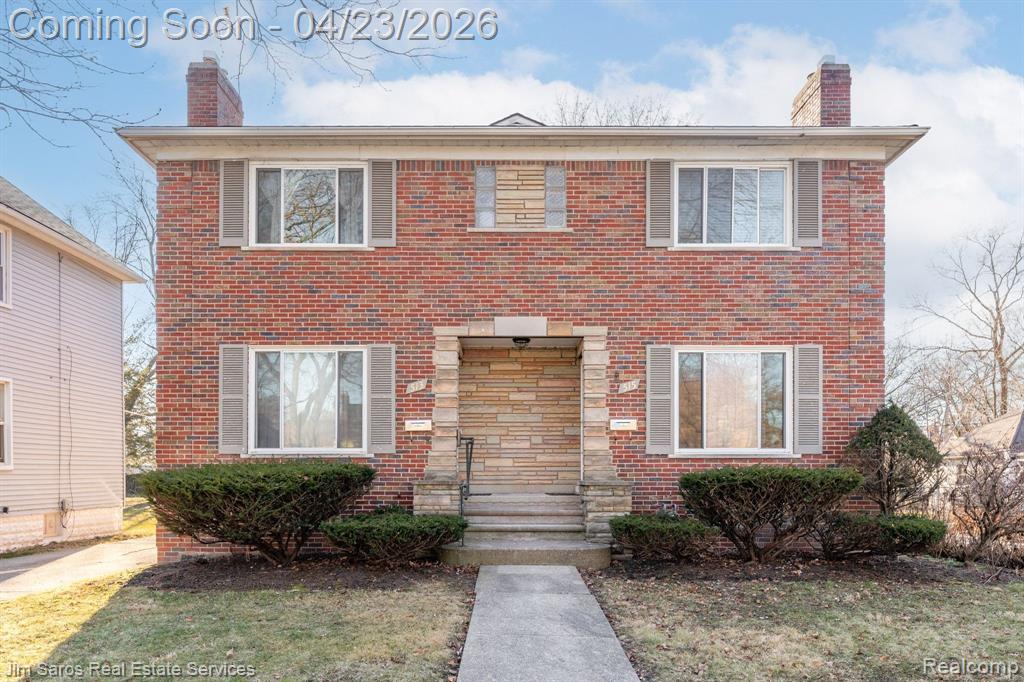 513 Saint Clair Avenue, Grosse Pointe, MI 48230 — front exterior