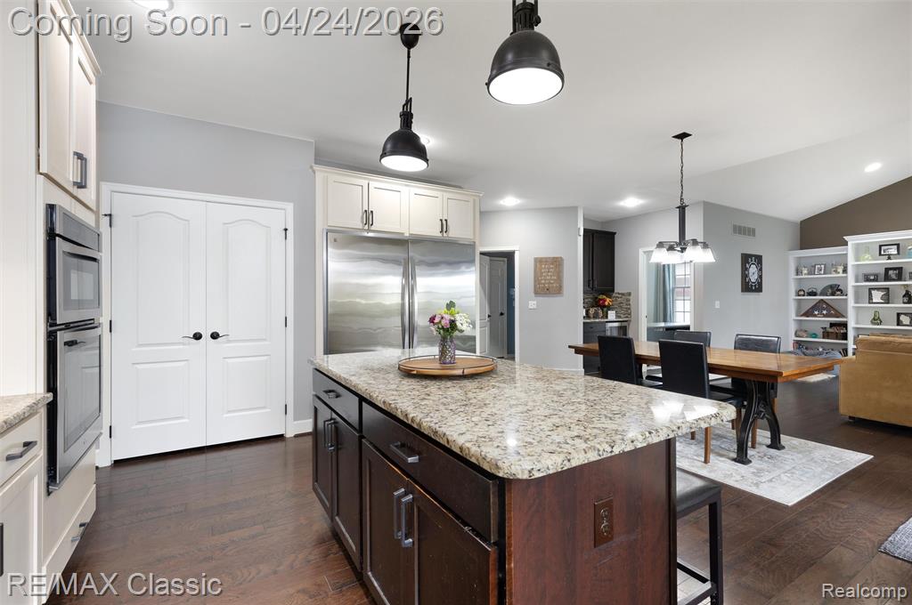50282 Langley Drive, Novi, MI — Photo 18