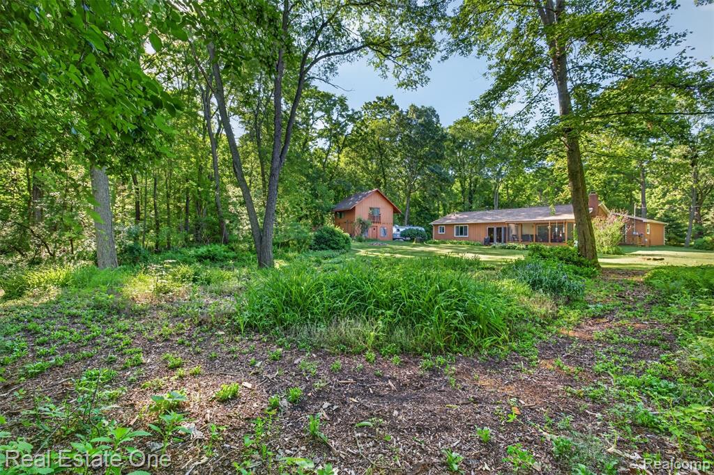 5466 Grange Hall Road, Holly, MI 48442 — Photo 16