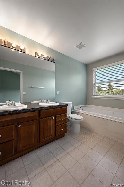 1978 Frances Way, Ypsilanti, MI 48198 — Photo 28