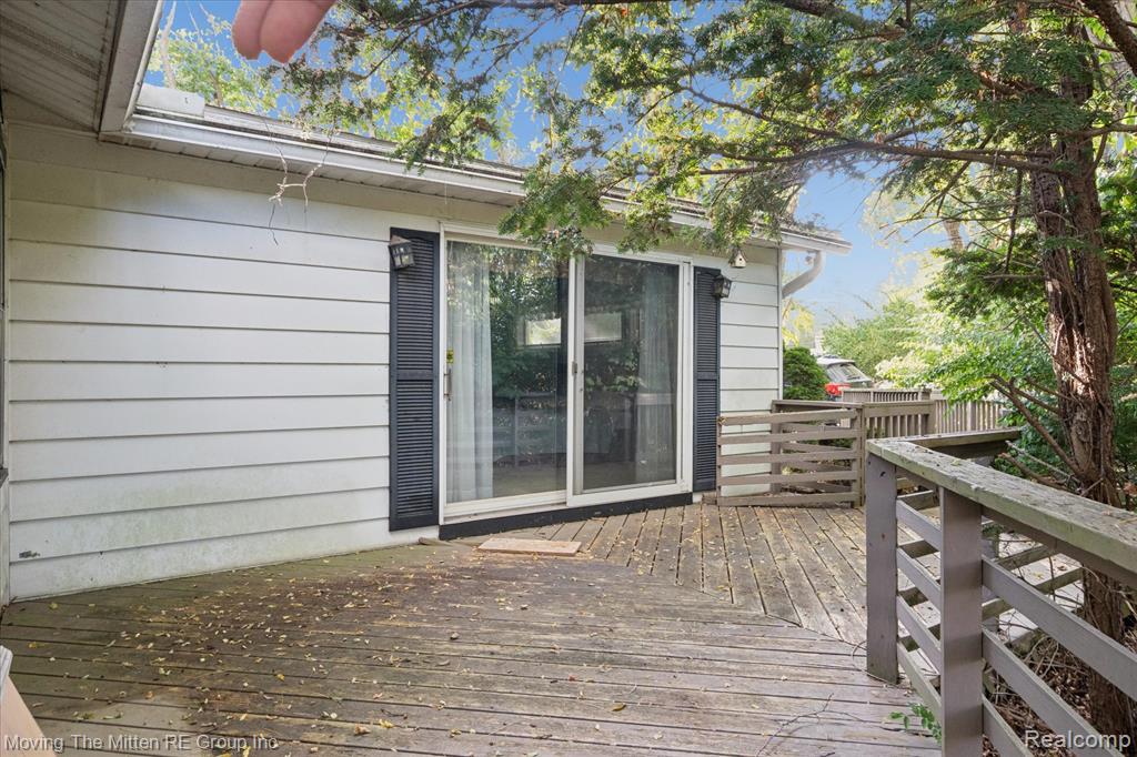 50710 W Huron River Drive, Belleville, MI 48111 — Photo 38