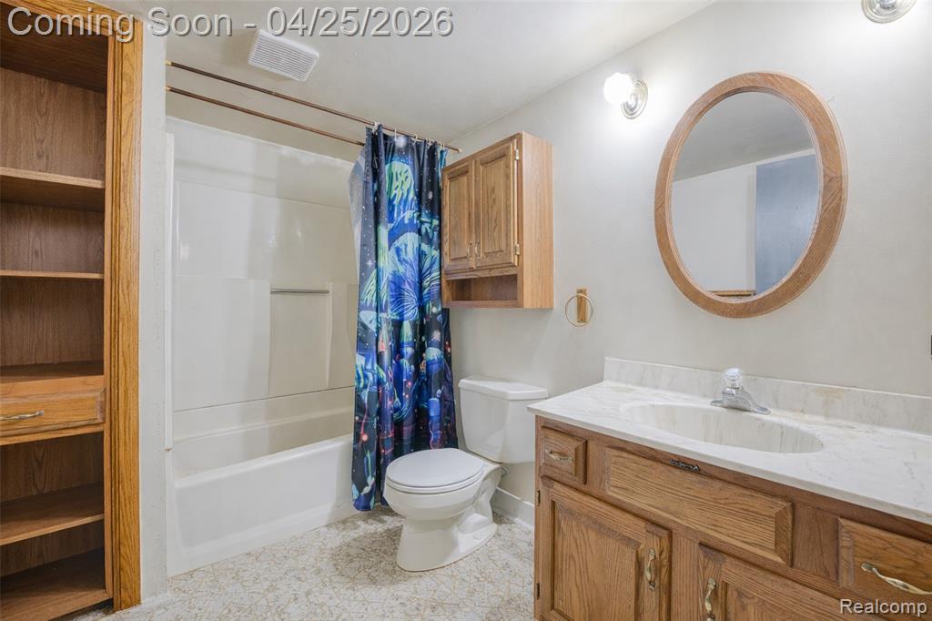 7461 Biscayne Avenue, White Lake, MI 48383 — Photo 40