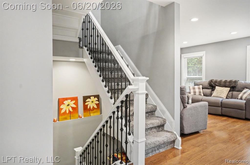 829 Langdon Court, Rochester Hills, MI 48307 — Photo 5