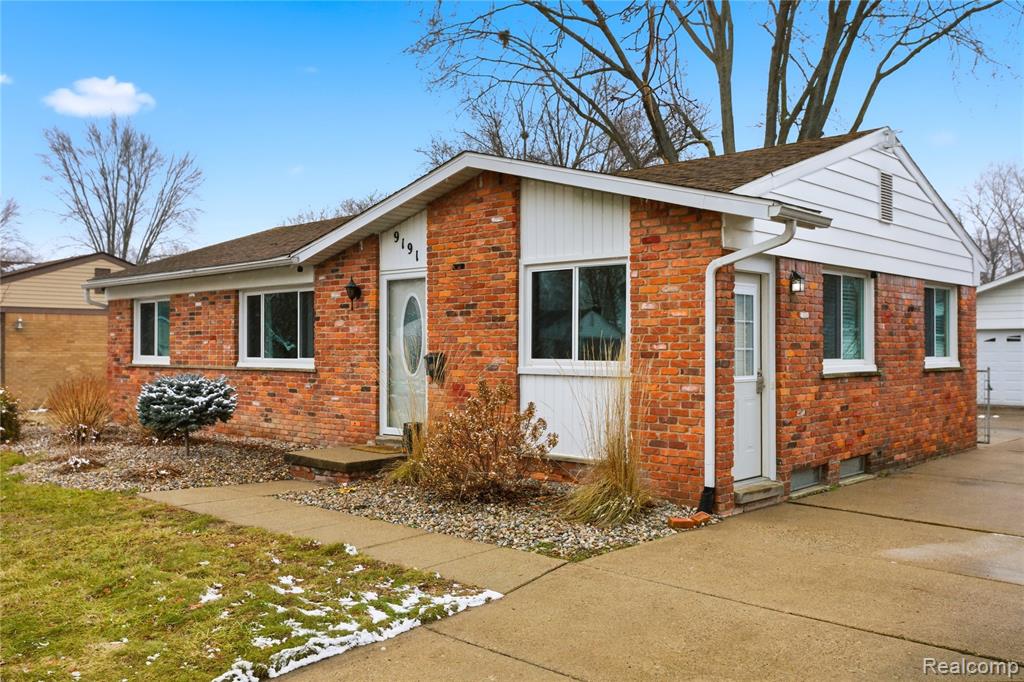 9191 Redbud Avenue, Plymouth, MI 48170 — Photo 2