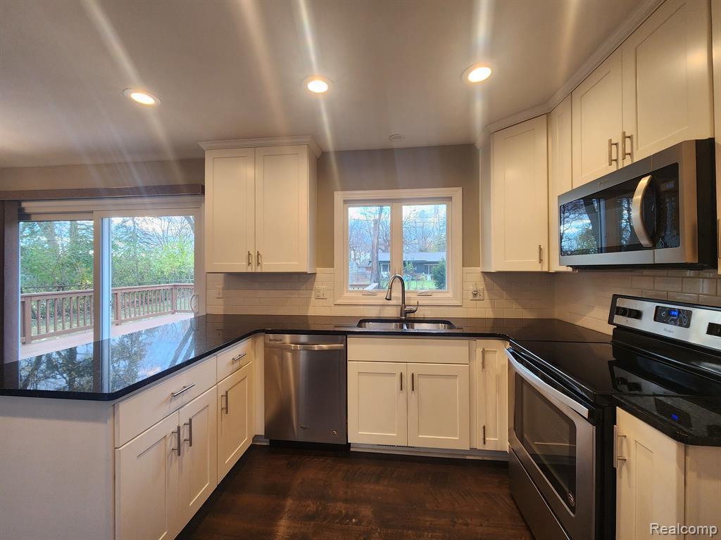 545 MAULBETSCH Street, Ypsilanti, MI 48197 — Photo 12