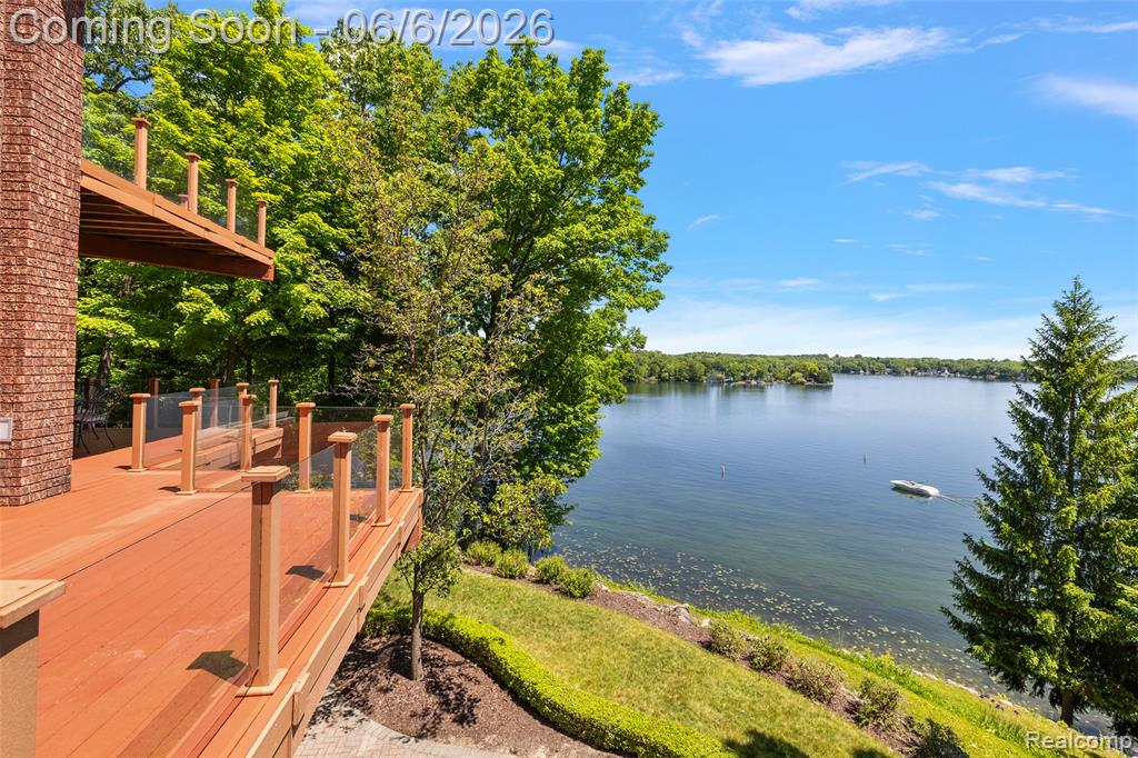 781 Windy Fields Court, Leonard, MI 48367 — Photo 17