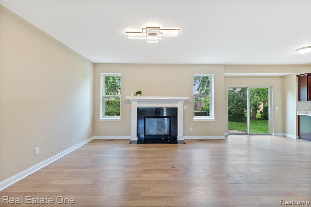 68 Biltmore Drive, Troy, MI 48084 — Photo 5