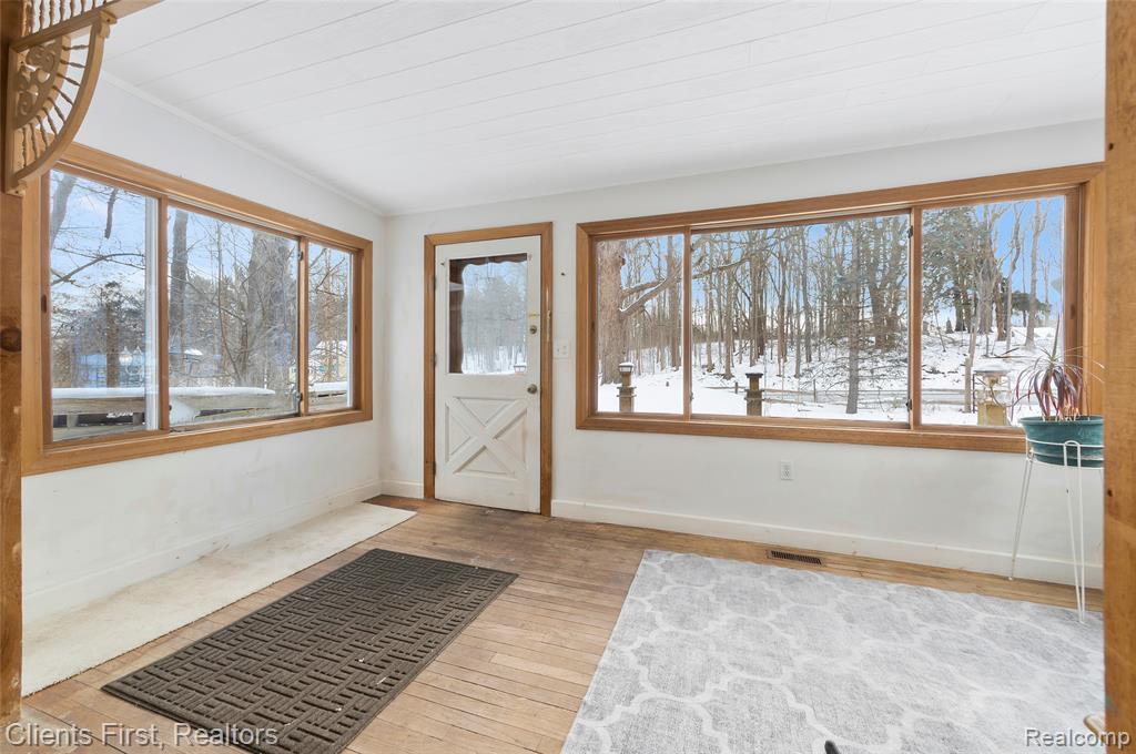 9985 Ford Road, Ypsilanti, MI 48198 — Photo 14