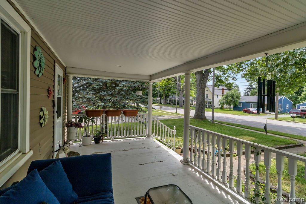 613 E GRAND RIVER Road, Laingsburg, MI 48848 — Photo 5