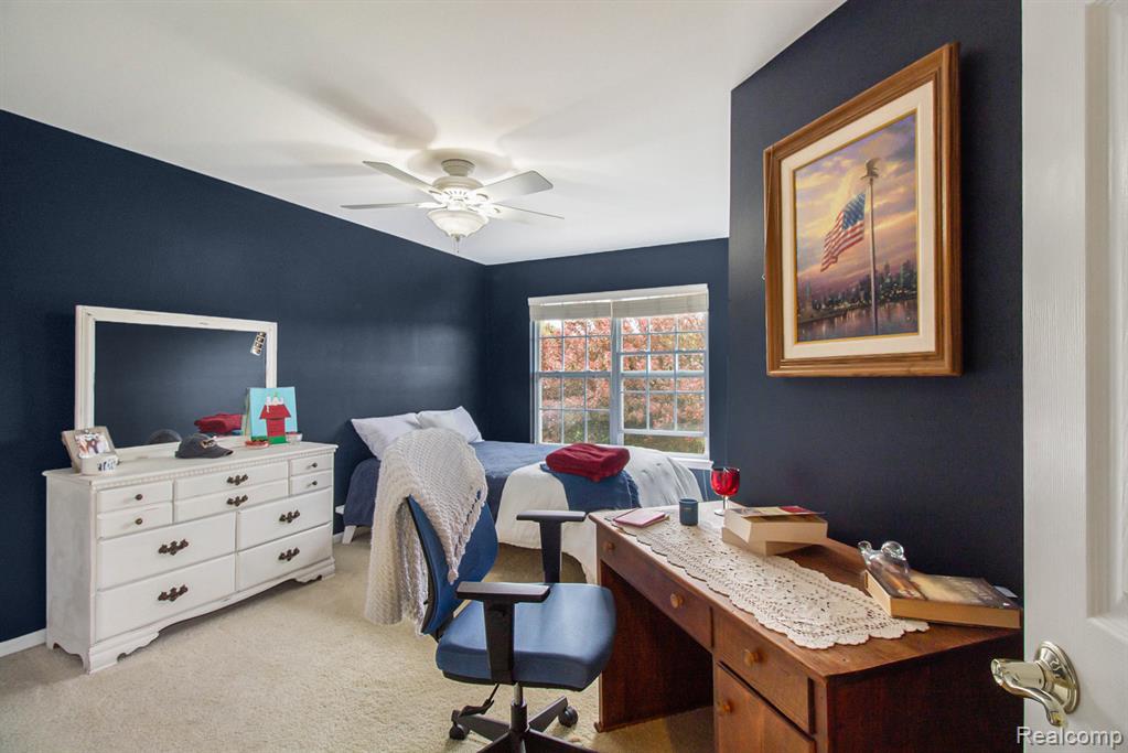 5886 Augusta Lane, Grand Blanc, MI 48439 — Photo 13