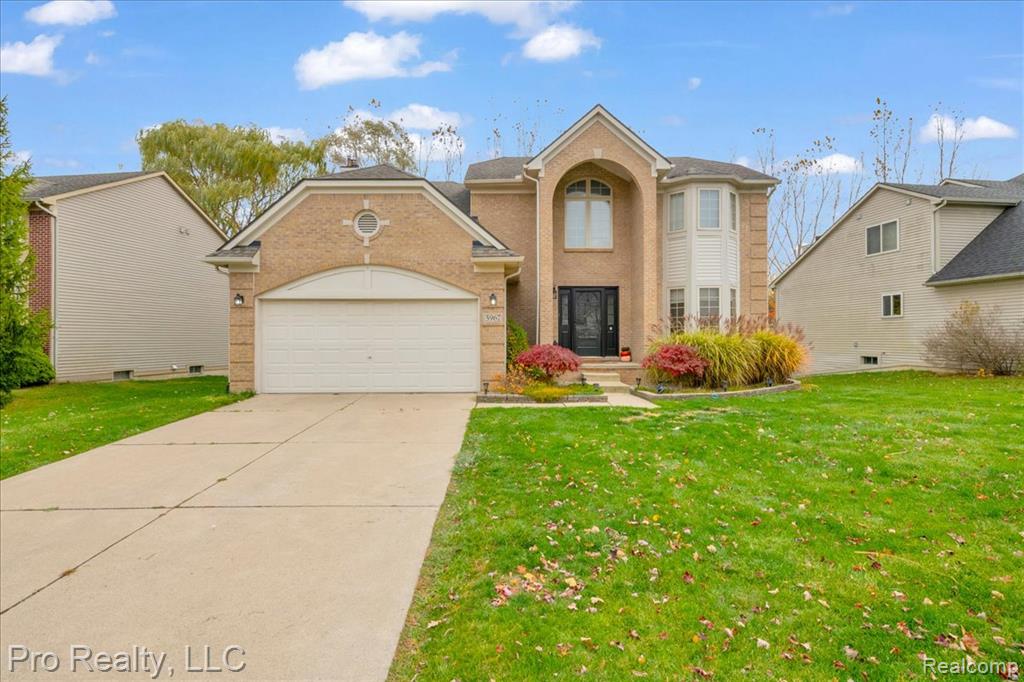 5967 Cedar Ridge Drive, Ann Arbor, MI 48103 — front exterior