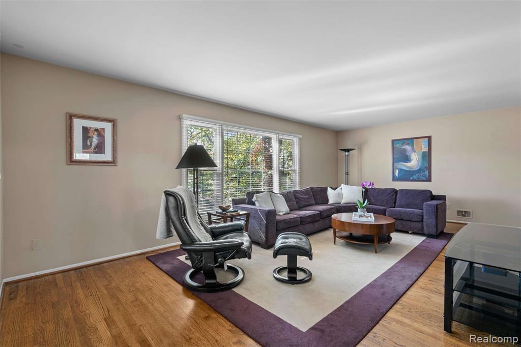 4245 Old Dominion Drive, West Bloomfield, MI 48323 — Photo 8