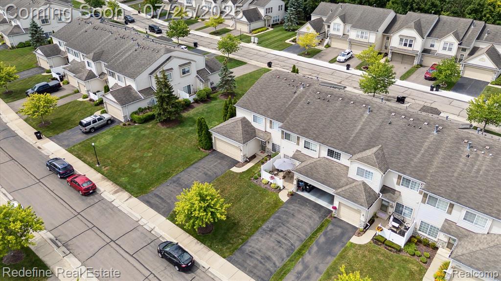 26708 Ashton Drive, Woodhaven, MI 48183 — Photo 36