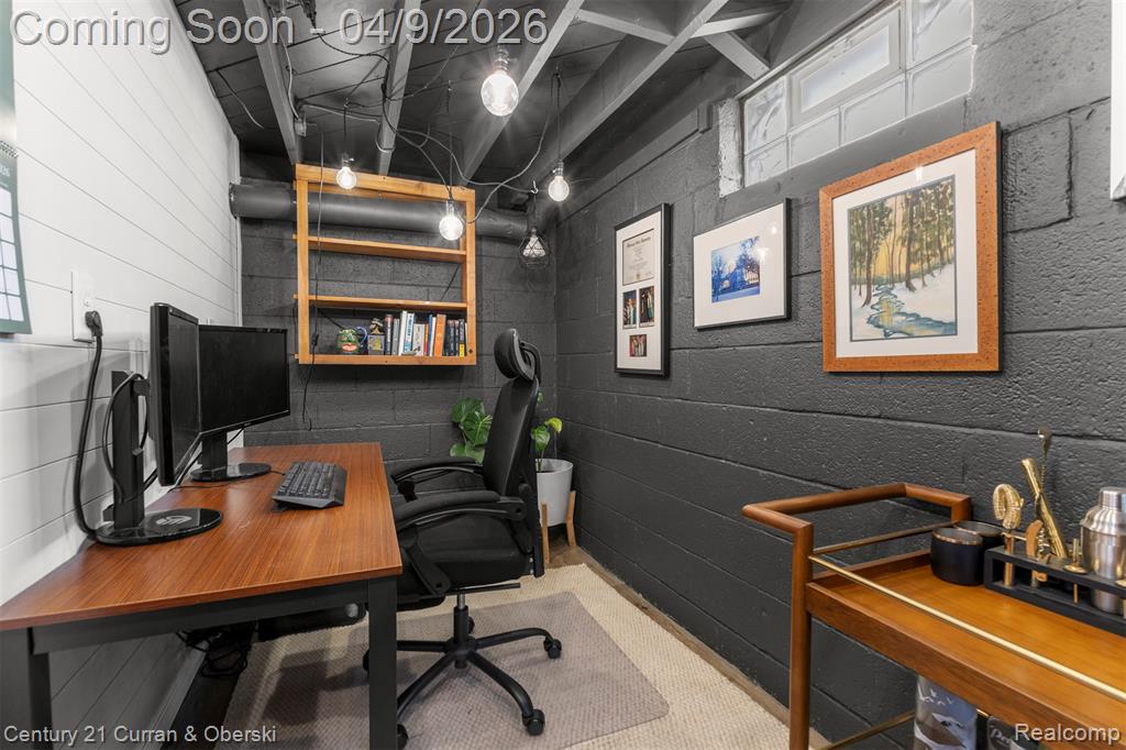 401 Walnut Avenue, Royal Oak, MI 48073 — Photo 49