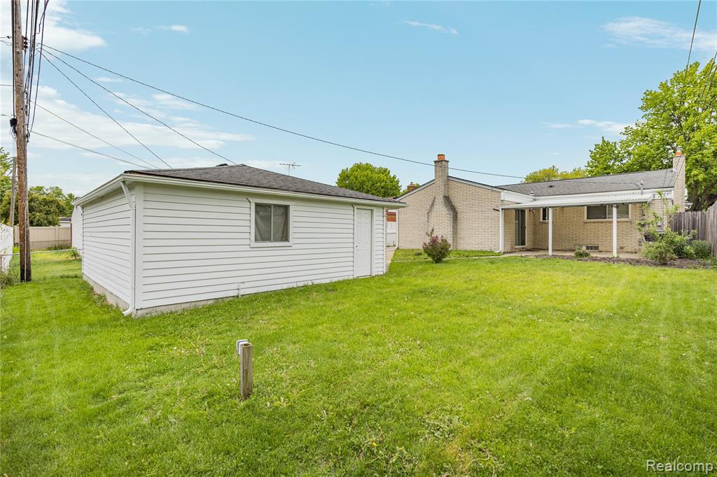 39619 Peters Drive, Canton, MI 48187 — Photo 53