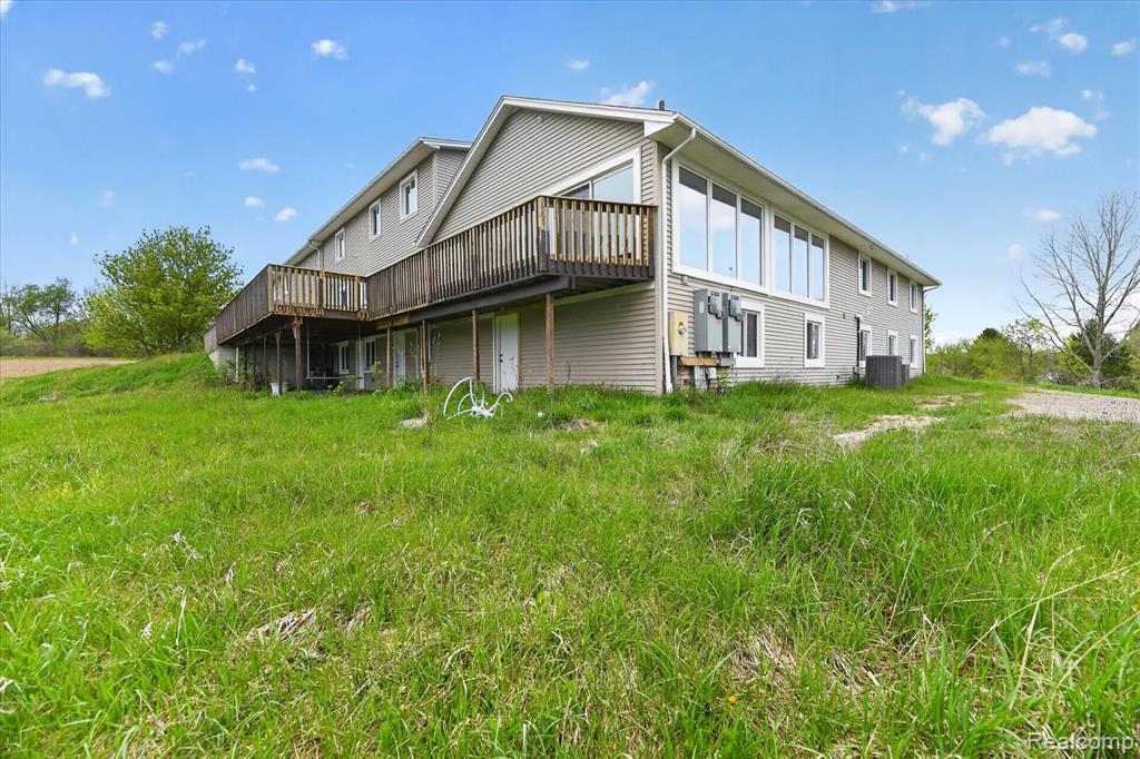 11280 Hegel Road, Goodrich Vlg, MI — Photo 55