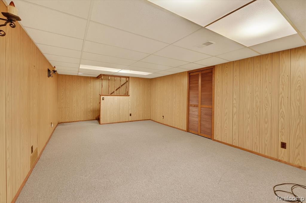 18268 University Park Drive, Livonia, MI, 48152