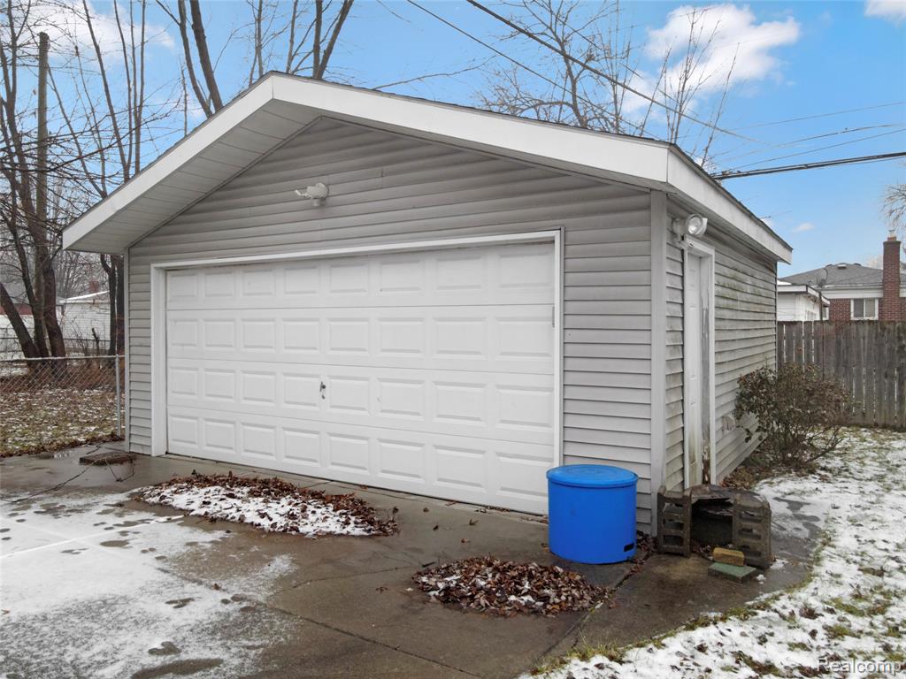 3980 Campbell Street, Dearborn Heights, MI 48125 — Photo 13