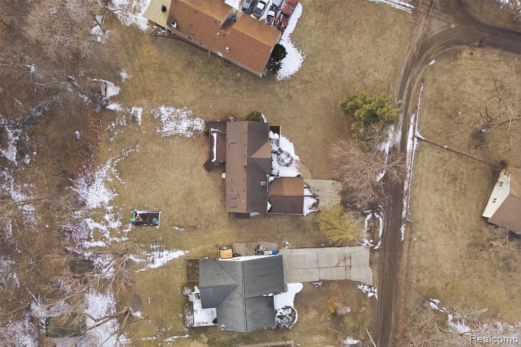 4051 Lake Front Street, Waterford, MI 48328 — Photo 42