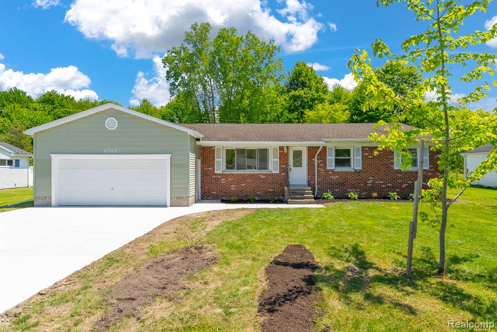 4046 State Road, Fort Gratiot, MI 48059