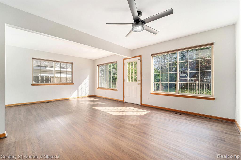 896 Saint Clair Street, Grosse Pointe, MI 48230 — Photo 8