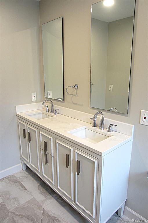 31115 Stafford St, Beverly Hills, MI 48025 — Photo 38